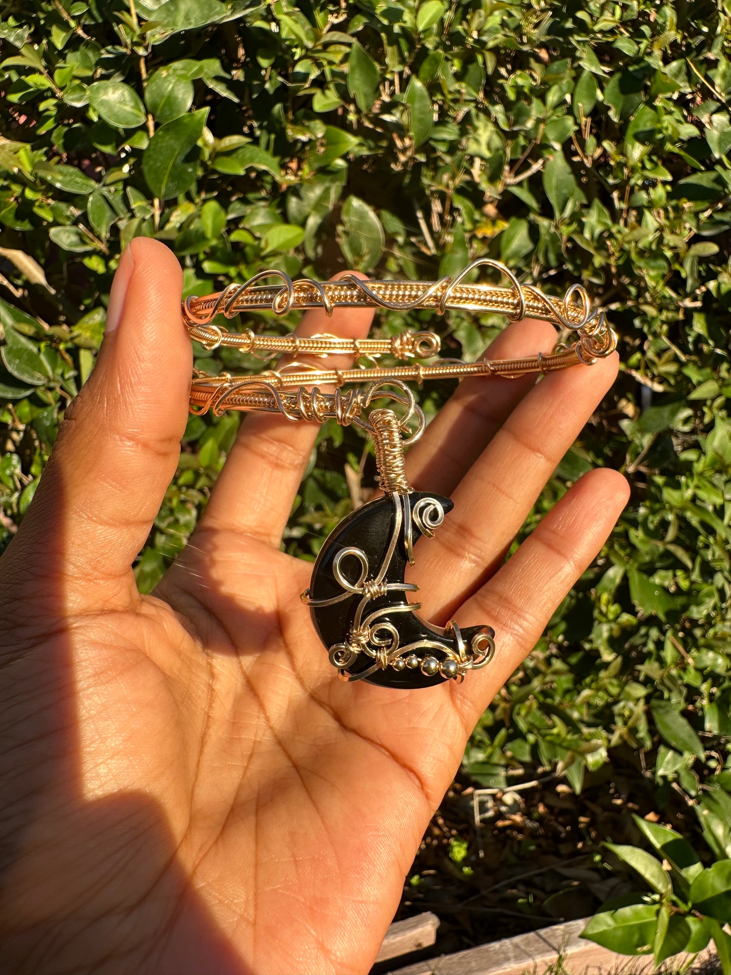 Obsidian moon choker