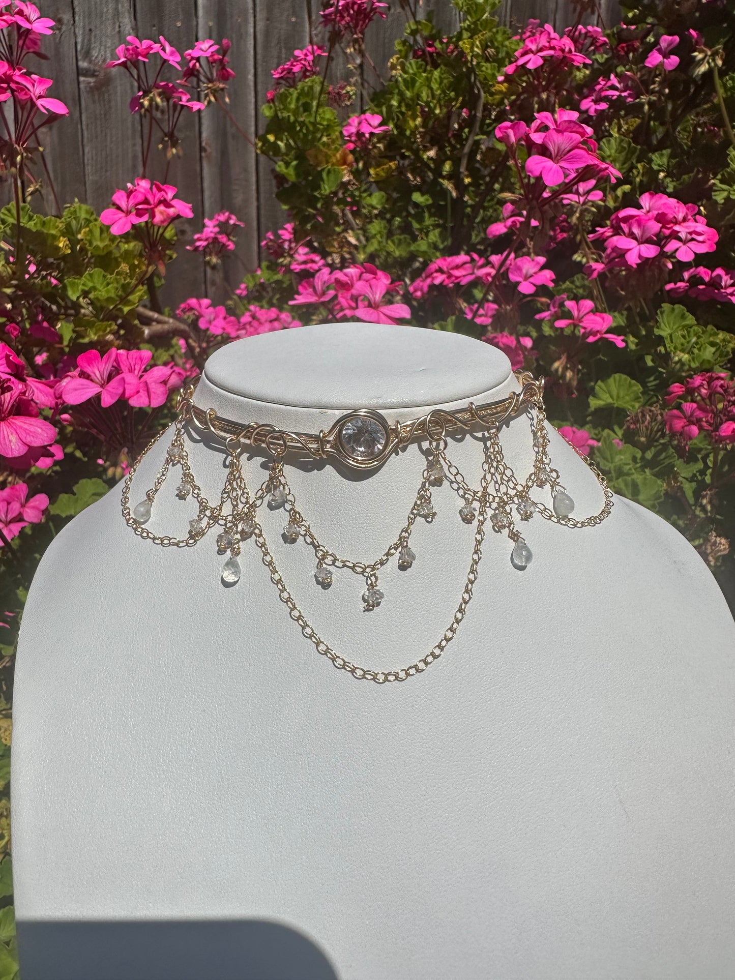 Iini Choker