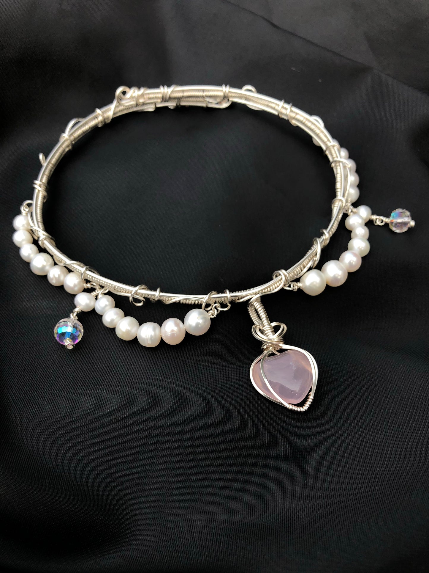 Sweetheart Choker