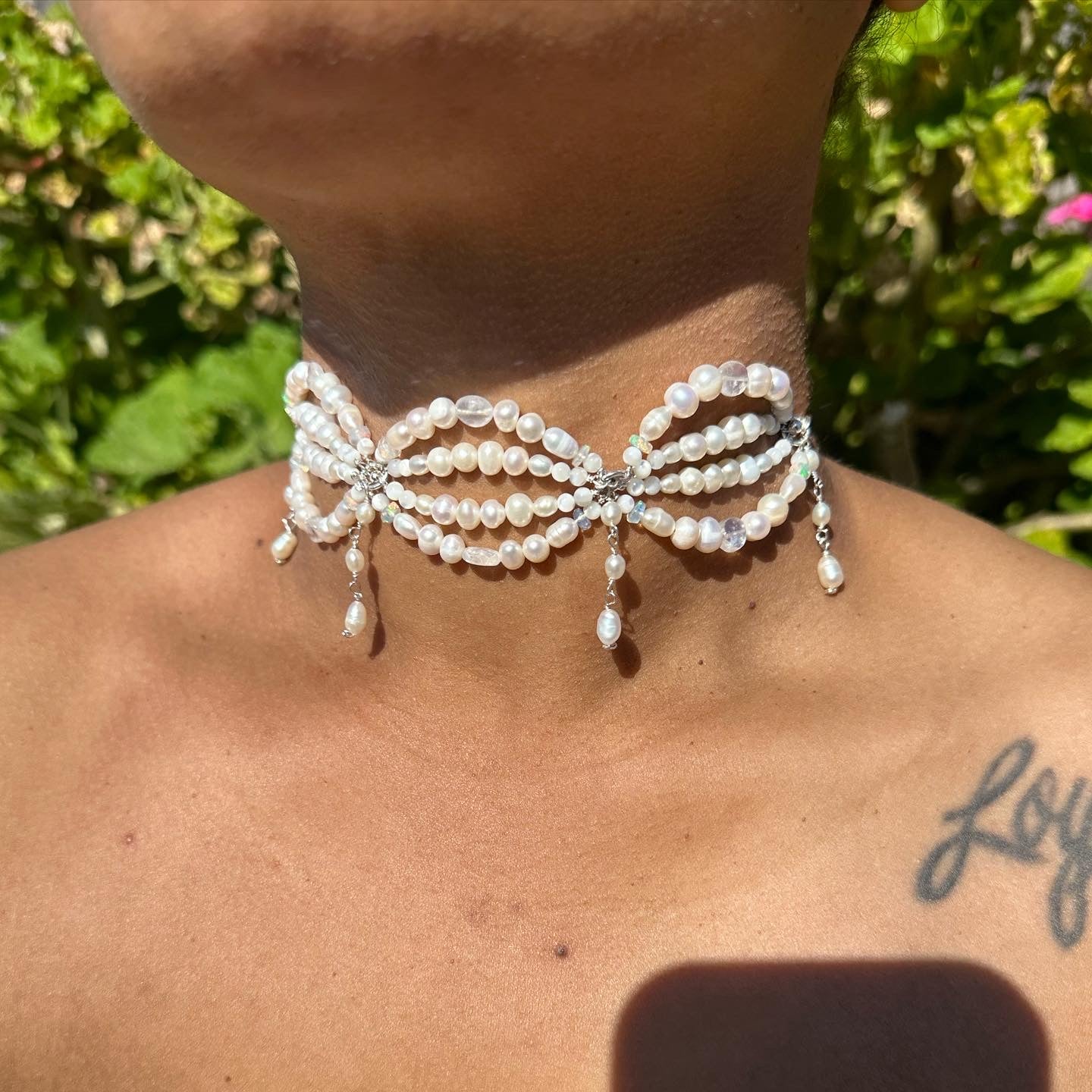 Venus Choker