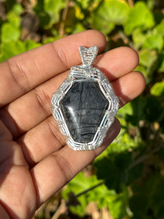 Coffin necklace