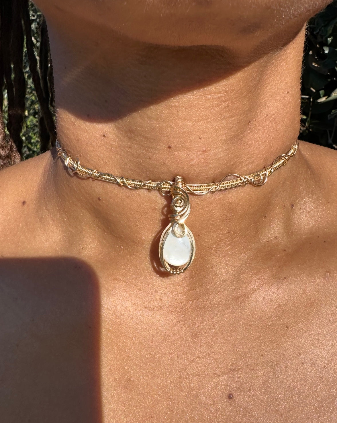 Mother Of Pearl Choker