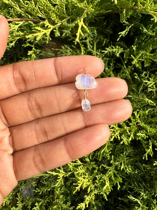 Cloud 9 necklace
