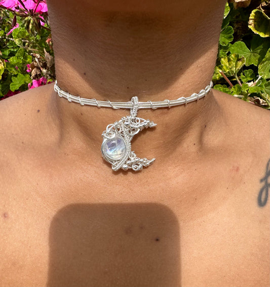 Eclipse Choker