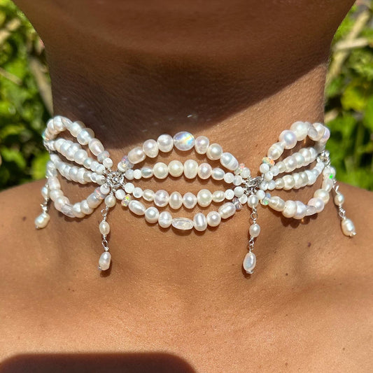 Venus Choker