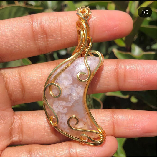 Flower Agate Moon