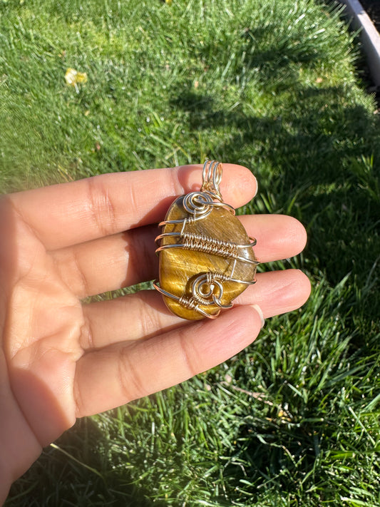 Tiger eye necklace