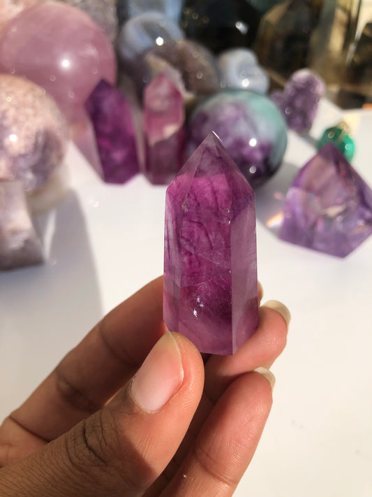 Fuchsia fluorite tower