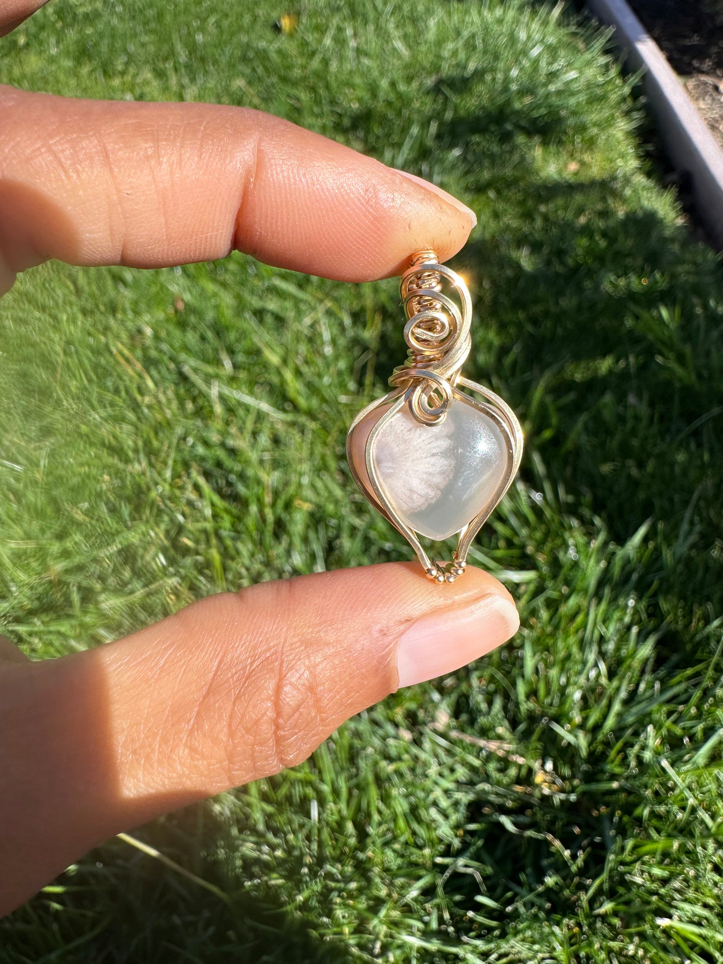 Flower agate Heart necklace