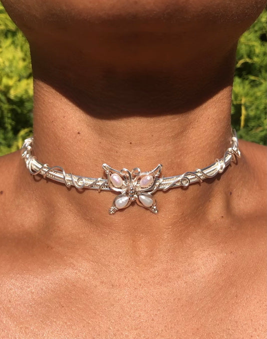 Butterfly Effect Choker